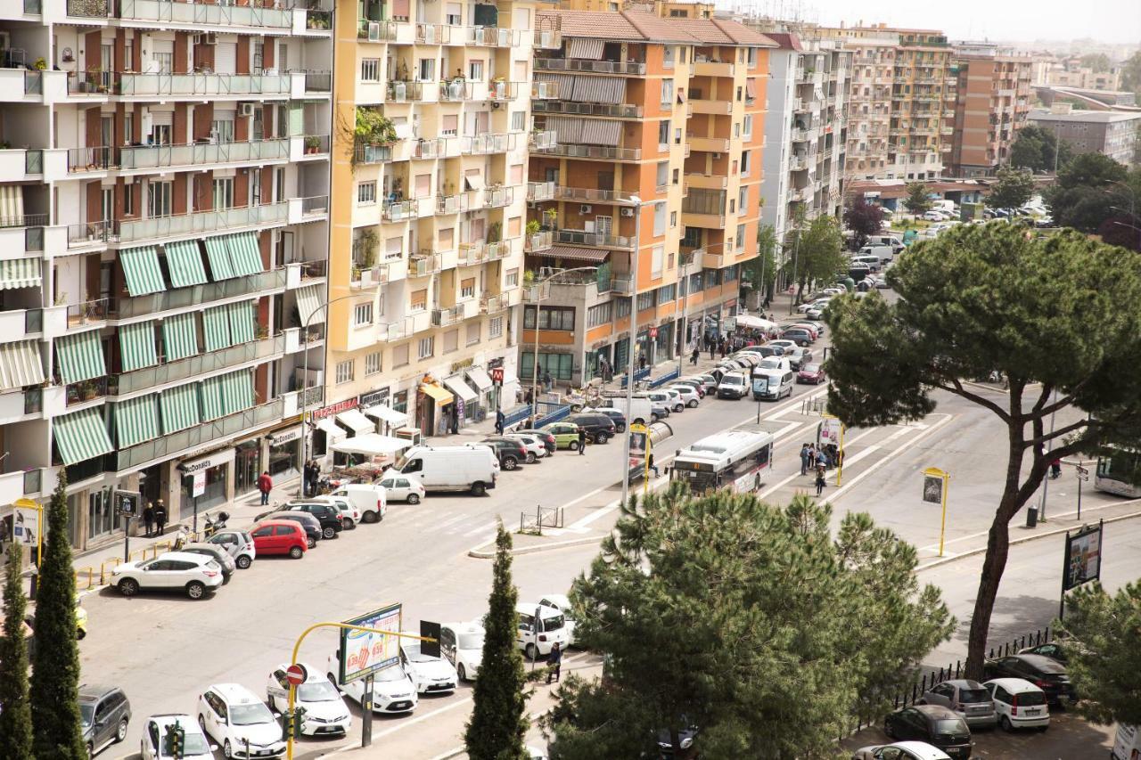 רומא Appia Tourist Apartment מראה חיצוני תמונה