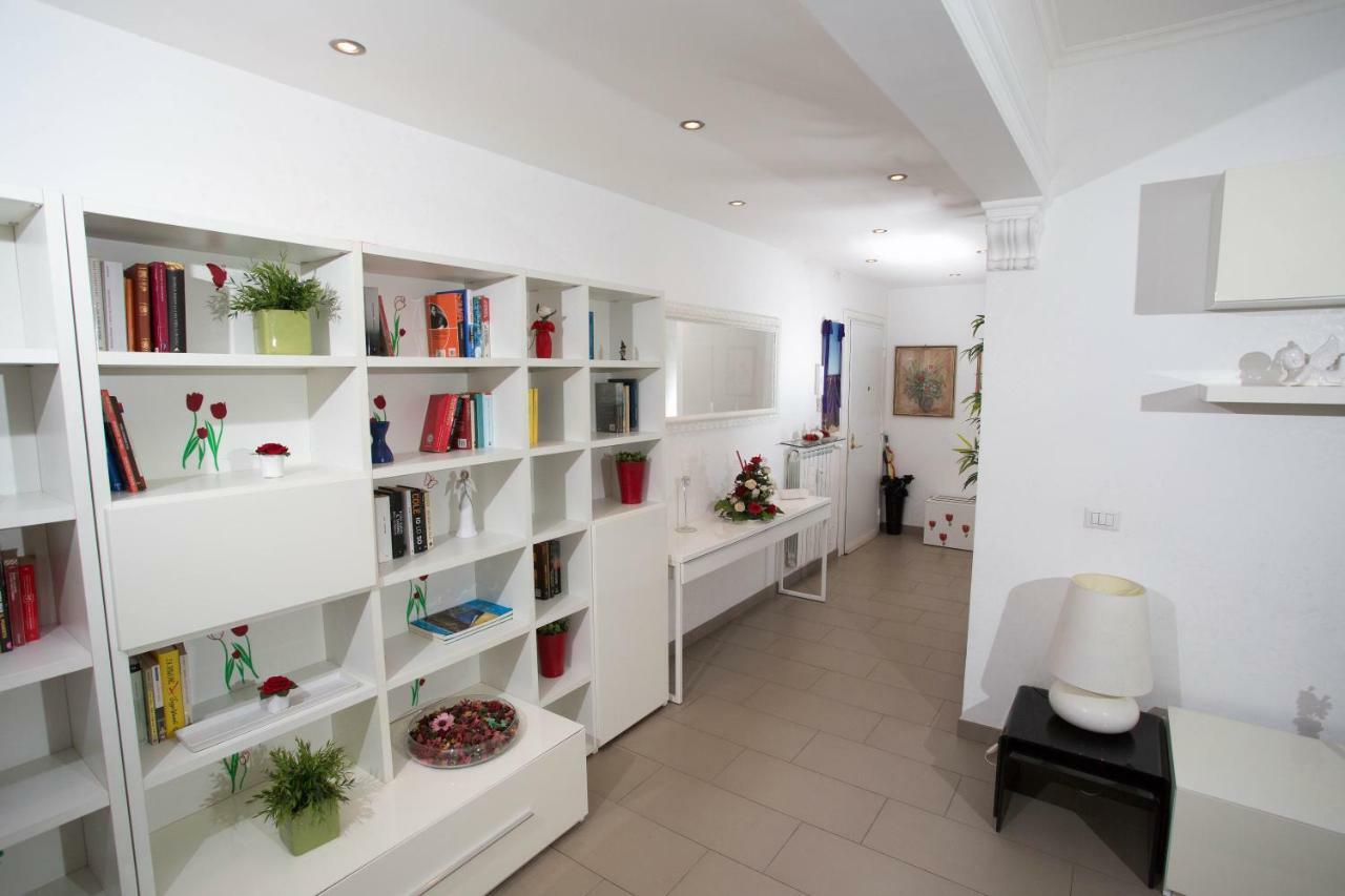 רומא Appia Tourist Apartment מראה חיצוני תמונה