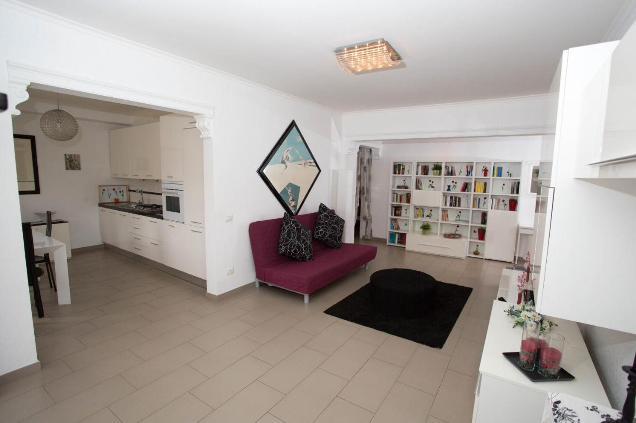 רומא Appia Tourist Apartment מראה חיצוני תמונה